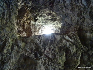 stoleone-09-08-2020 10
